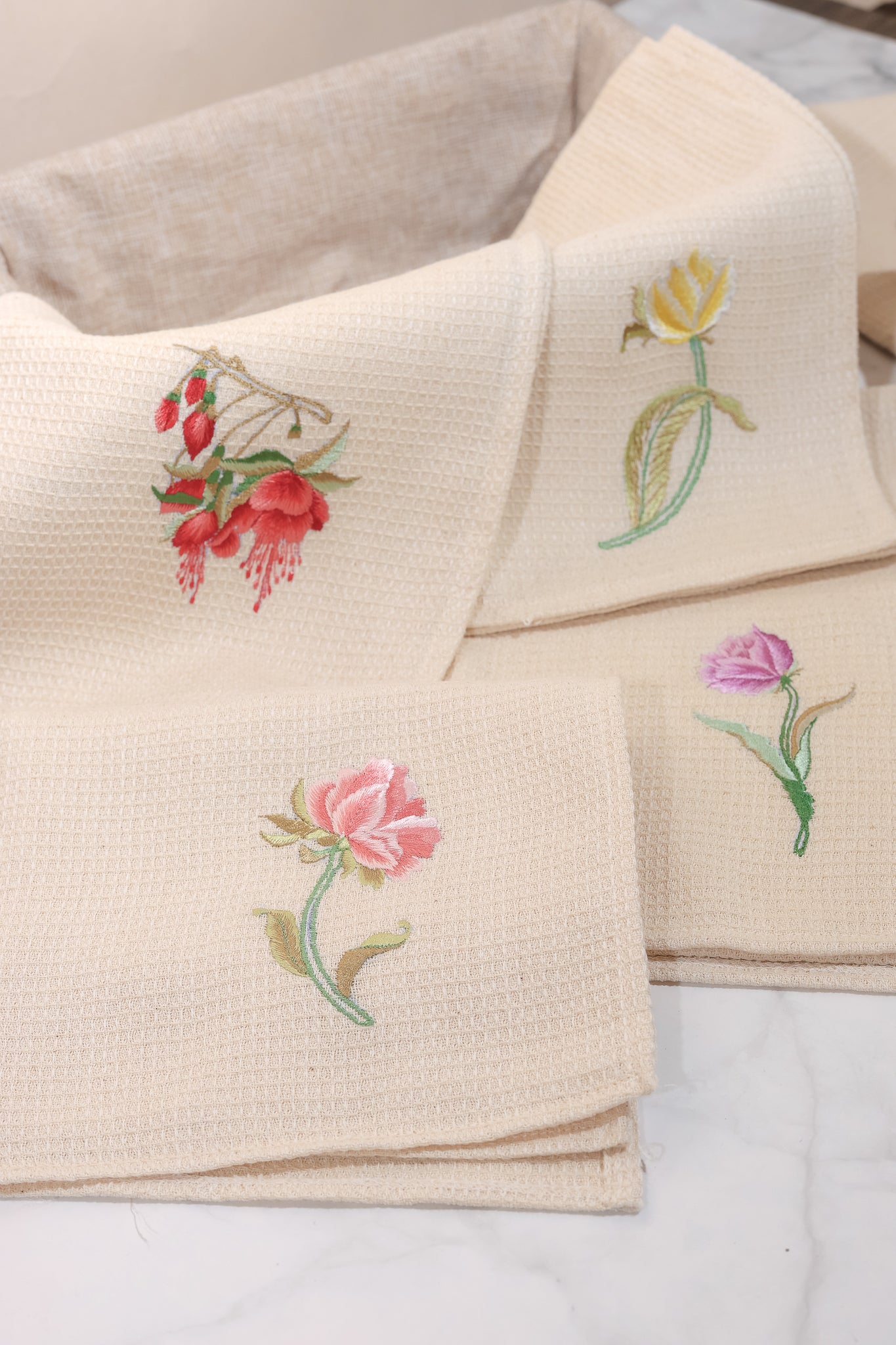 Floral Frenzy Hand Towel Set