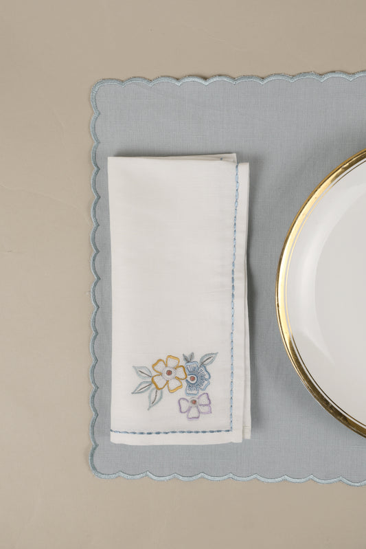 Blue Bloom Placemat and Napkin Set