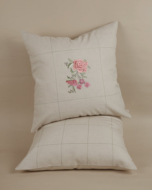 Coussin brodé floral terreux