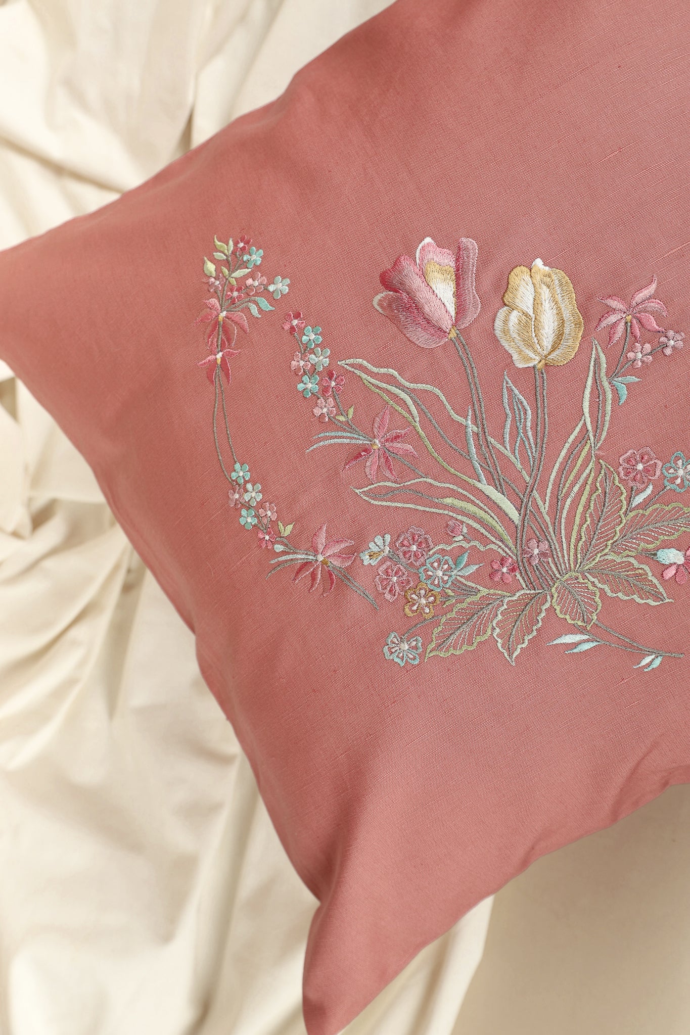 Tu'Lip Kiss Embroidered Pillow