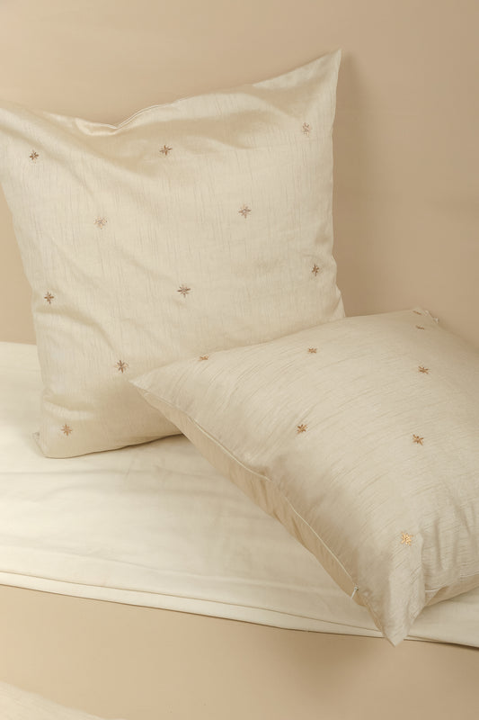 Creme De La Silk Pillow